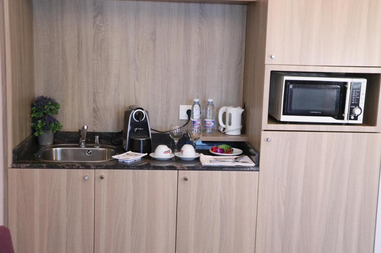 Hotello Guest Suites Dżunija Zewnętrze zdjęcie